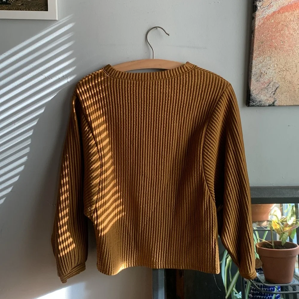 VTG Ribbed Sweater - Picture 2 of 2